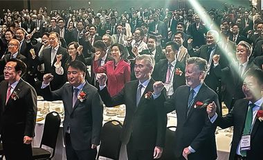 "트럼프발 상호관세 위기, 한상경제권으로 돌파" 