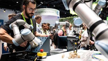 “휴머노이드 혁명은 아직 착각”… 진짜 돈은 ‘공장 밖’에 있다