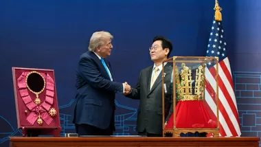 한미 경협 패키지 나왔다... "韓, 보잉기 103대, LNG 연 330만t 구입"     