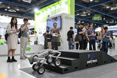 AI 로봇, 산업의 판을 흔든다... 5대 핵심 트렌드