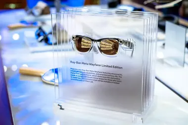 스마트폰 없이 살 수 있다... AI 안경이 보여주는 미래