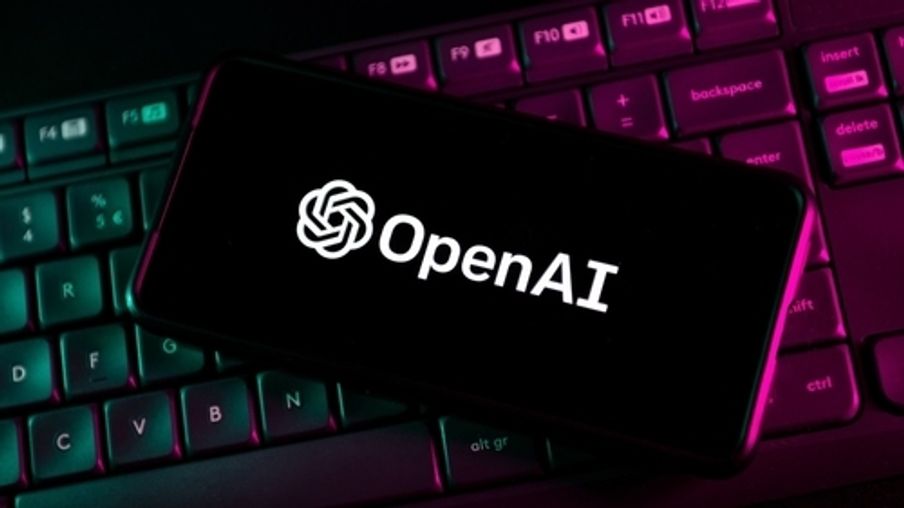 오픈AI, 기업가치 122조원 껑충... 샘 알트먼 'AI 하드웨어' 만드나?