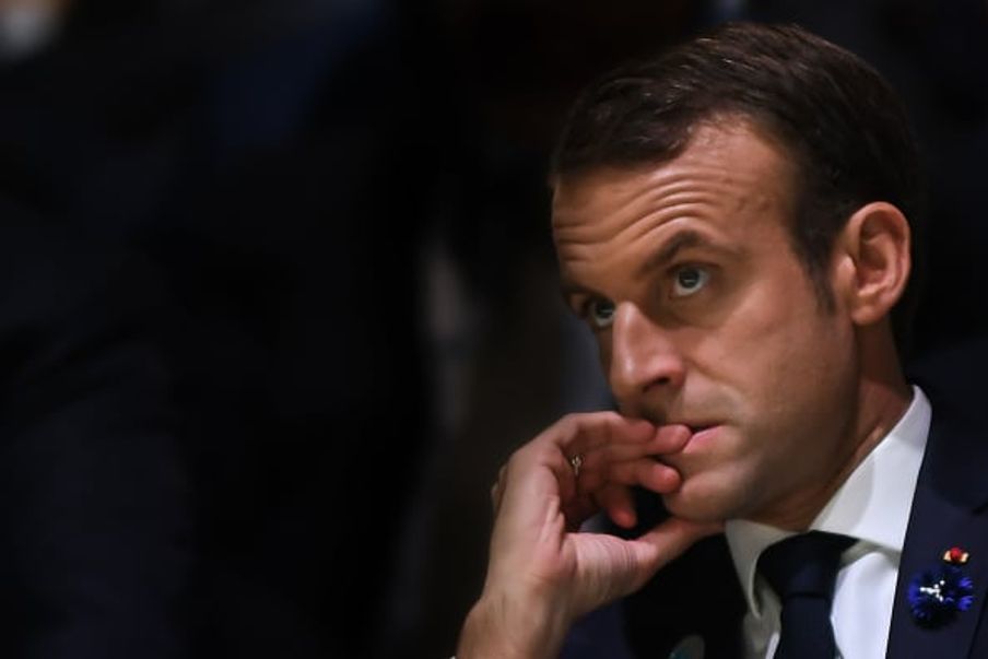 혼돈의 프랑스, 세계 경제 불안 가중... 월가 "EU의 기초가 흔들린다"